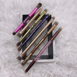 Urban decay naked eyeshadow palette brush *7
